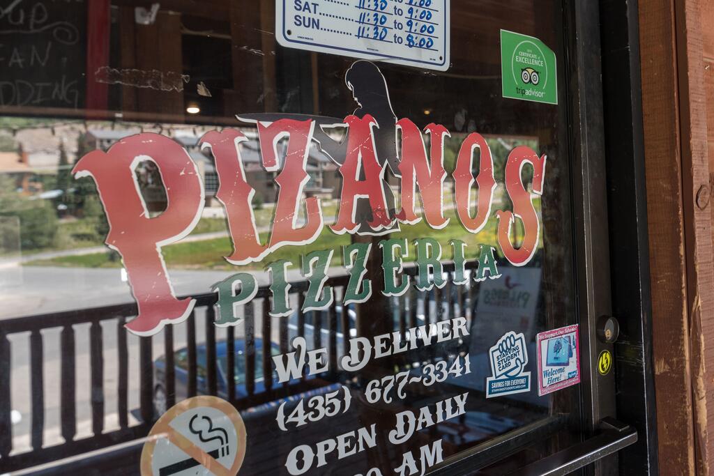 Condo 119 Wifi Community Pool Jacuzzi Lounge Fireplace Laundry - thumb 1