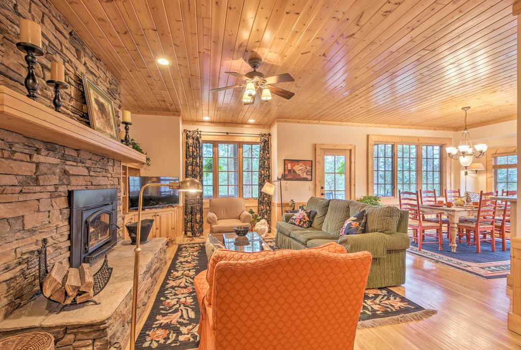 Condo On Golf Course - Mins To Lake Glenville - thumb 3