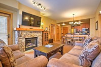 Copper Mtn Condo in Center Village with Lifts  Shops Tourism Bookings
