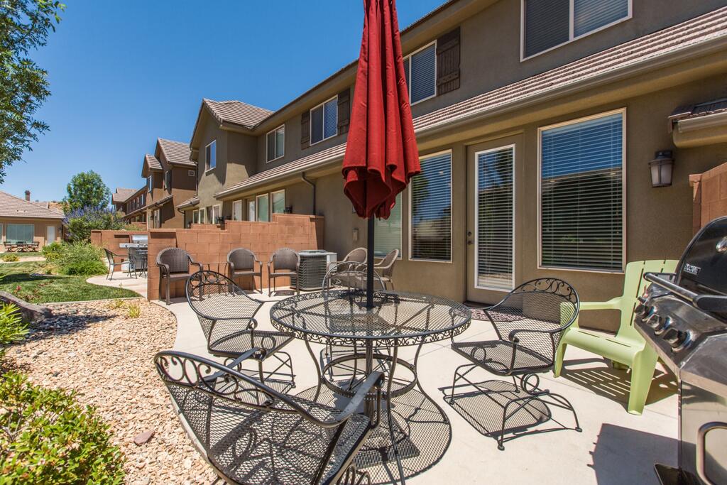 Coral Ridge 4182 PS4, GAMES, EXTRA ACCOMMODATIONS, AND MORE! - thumb 1