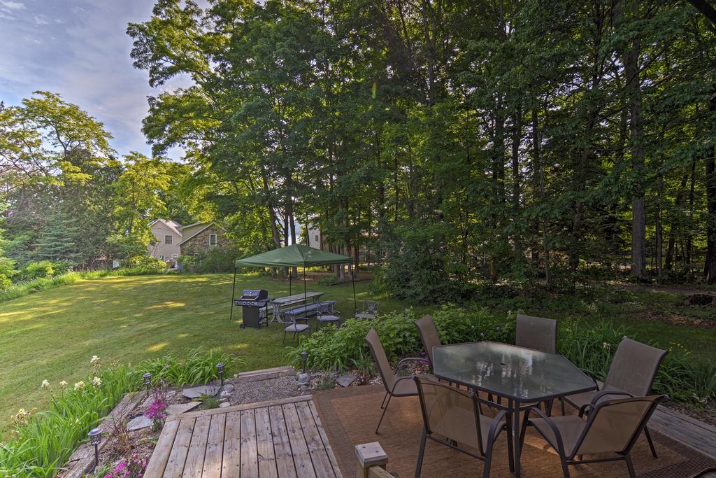 Cottage With Deck -400ft To Little Glen Lake! - thumb 0