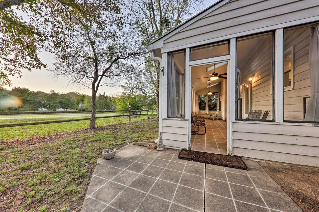 Country Club Charmer About 18 Miles To Nashville! - thumb 2