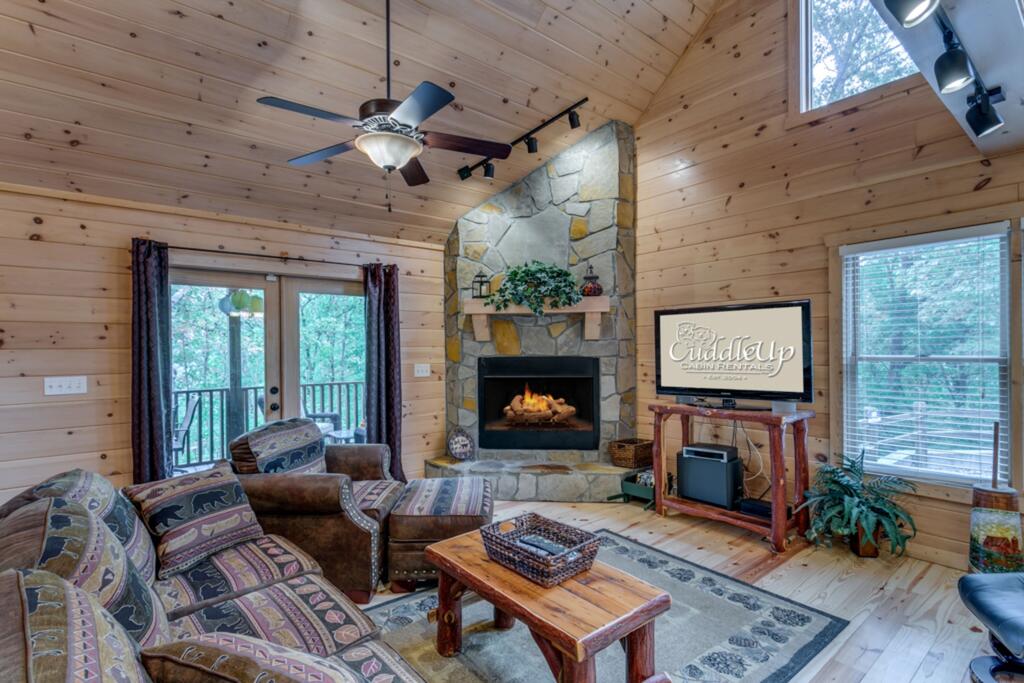 Country Dreams- Mtn View Near Ocoee River - thumb 2