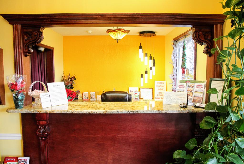 Country Hearth Inn-Union City - thumb 1