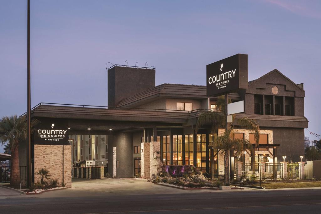 Country Inn & Suites By Radisson, Bakersfield, CA - thumb 0
