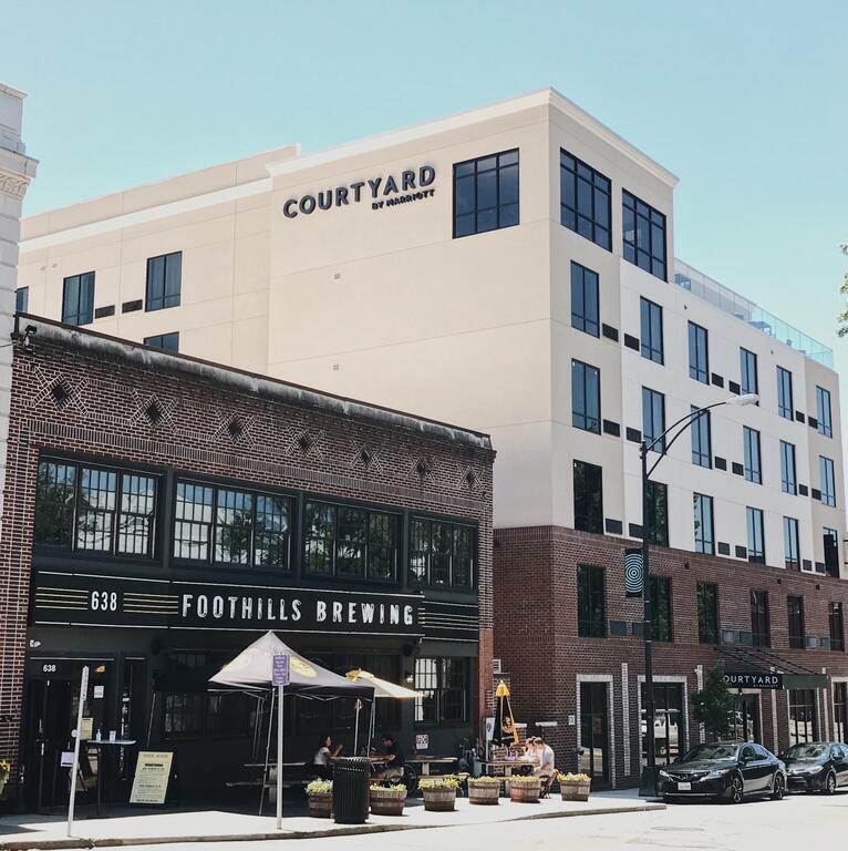 Courtyard Winston-Salem Downtown - thumb 3