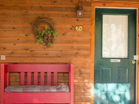 Cozy Bear 7 2BRs Fireplace Midtown Sleeps 6 Tourism Bookings