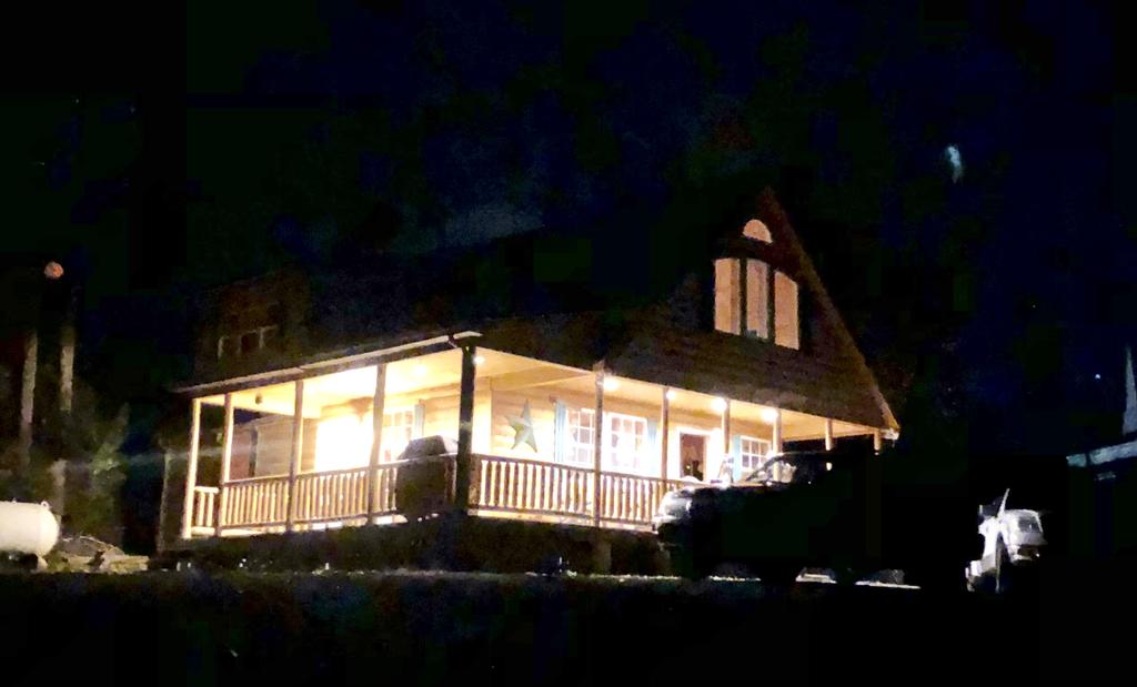 Cozy Cabin - thumb 1