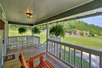 Cozy Cottage 7 Mi to Blanchard Springs Cavern Tourism Bookings