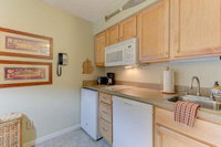 Cozy Country Lakeside Condo Tourism Bookings