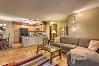 Cozy Creekside Condo Steps From WP Shuttle Tourism Bookings