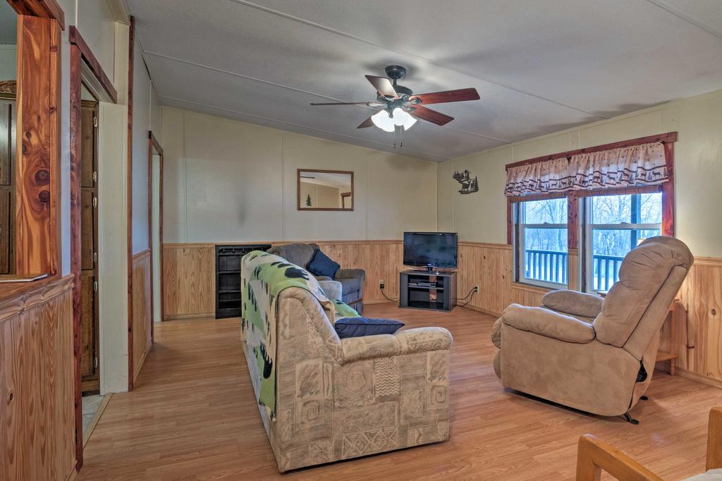 Cozy Derby Cottage On Ohio River - Hot Tub! - thumb 3