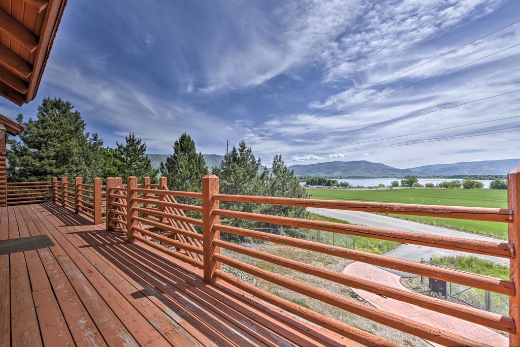 Cozy Eden Log Home Near Outdoor Activities - thumb 1