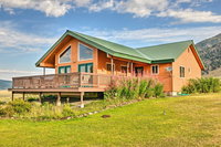 Cozy Henrys Lake Escape - 20 Mi to Yellowstone Hotels Santiago