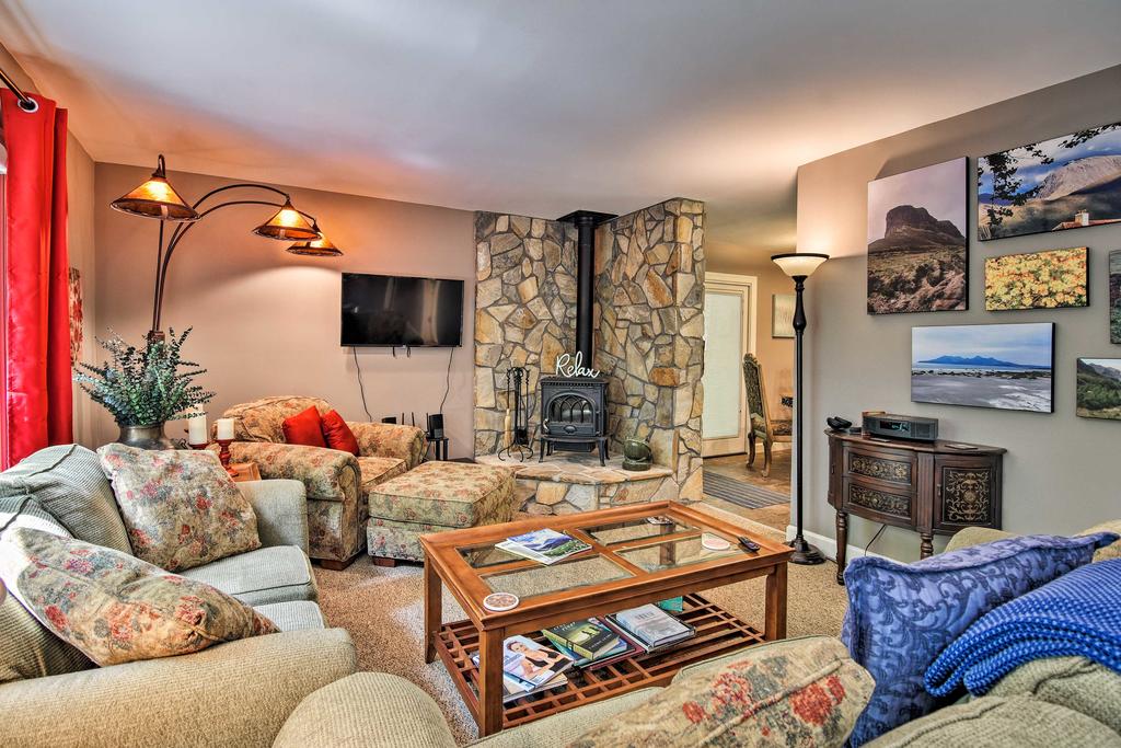 Cozy Hideaway With Grill & Firepit, 17Mi To Asheville - thumb 2
