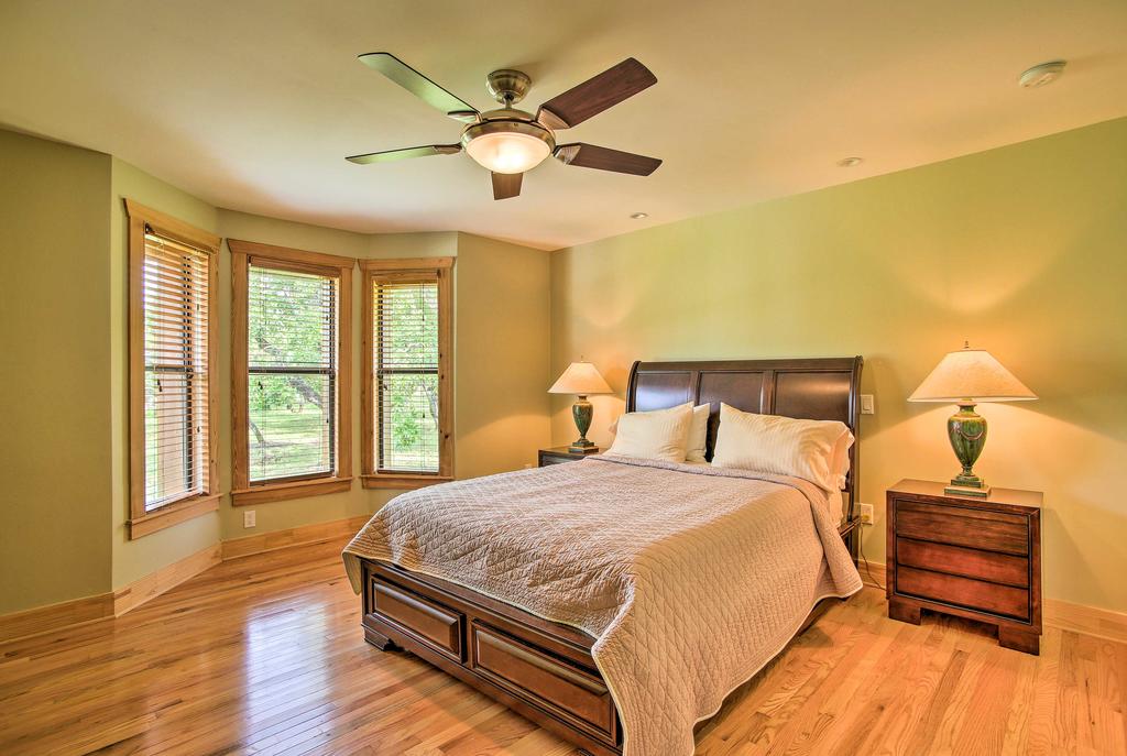 Cozy Redlands Cabin - 30 Mins To Florida Keys! - thumb 0