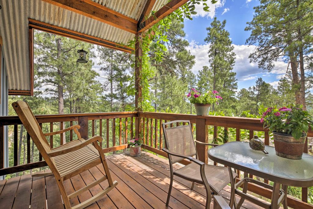 Cozy Ruidoso Cottage With Deck - 10 Min To Village! - thumb 0
