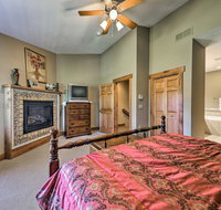 Cozy Southwind Seven Springs Home, Ski-In and Ski-Out! - Students Accommodation
