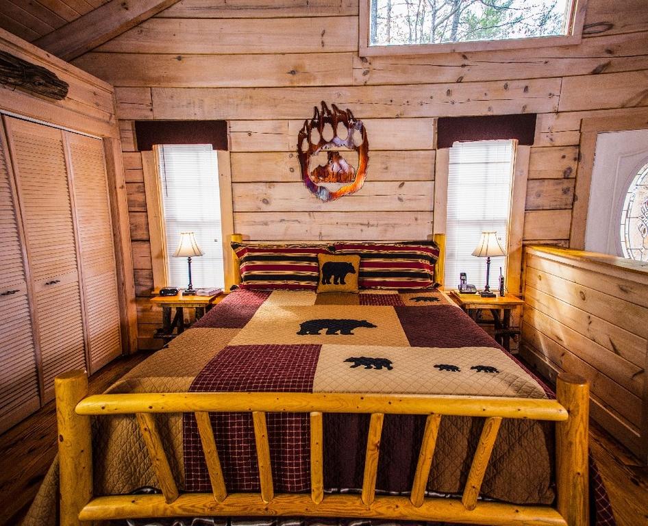 Crazy Bear - 1 Bedrooms, 1 Baths, Sleeps 4 Home - thumb 0
