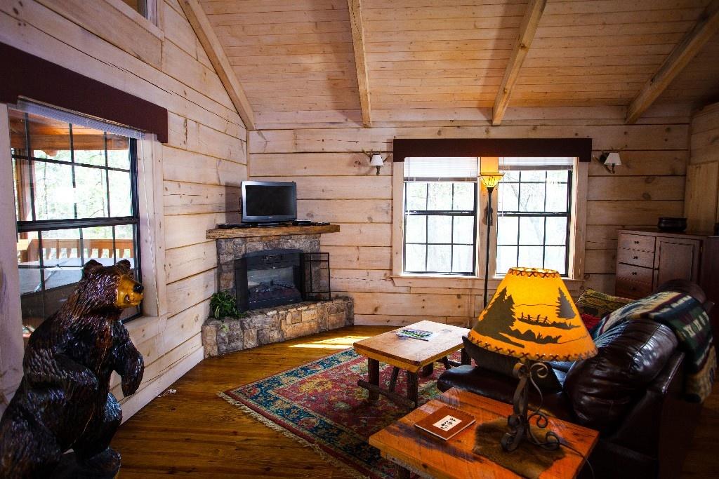 Crazy Bear - 1 Bedrooms, 1 Baths, Sleeps 4 Home - thumb 2