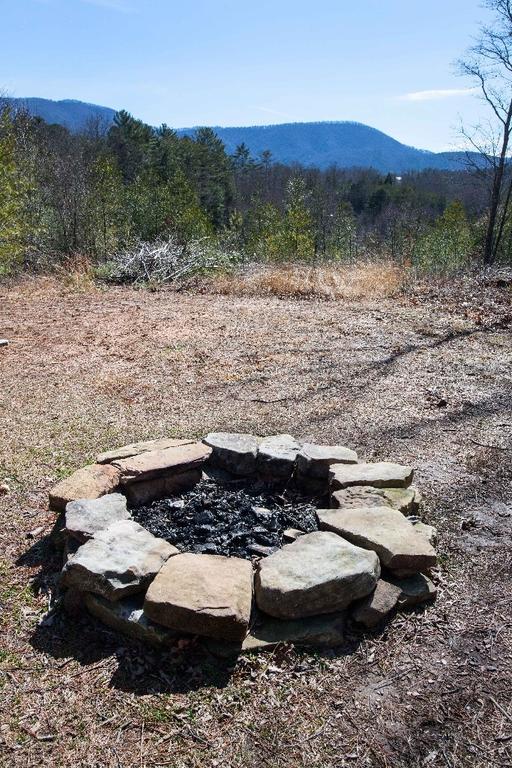 Crazy Bear - 1 Bedrooms, 1 Baths, Sleeps 4 Home - thumb 3