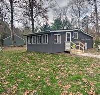 Creekside 'Stoney Cabin' - 15 Min to Harrisburg - Tourism Bookings