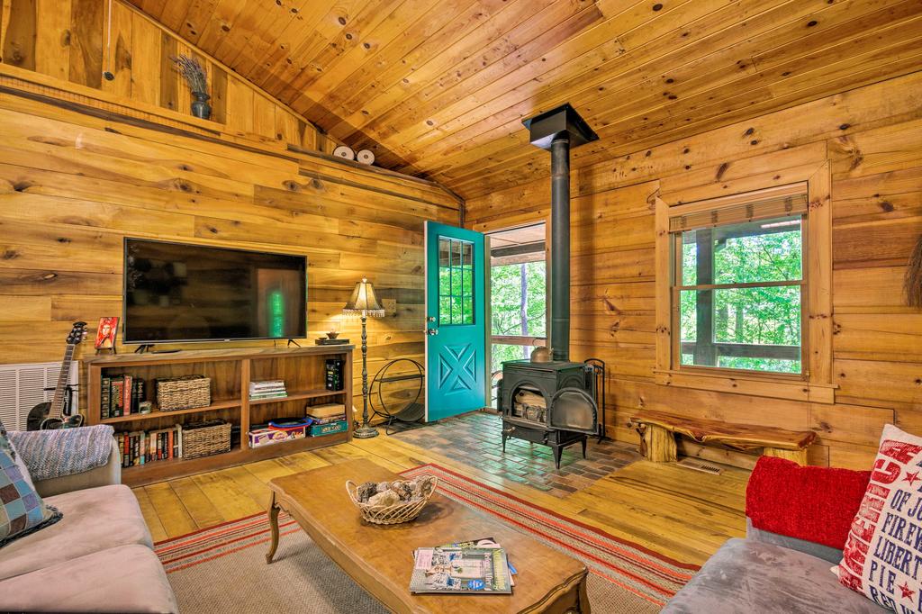 Creekside Marietta Cabin Retreat With Fire Pit! - thumb 3