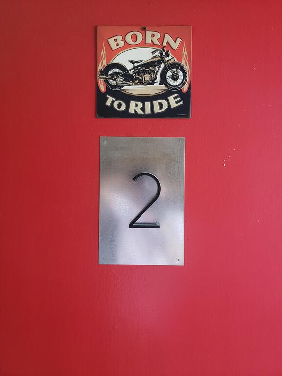 CRESCENT MOON MOTEL - thumb 1