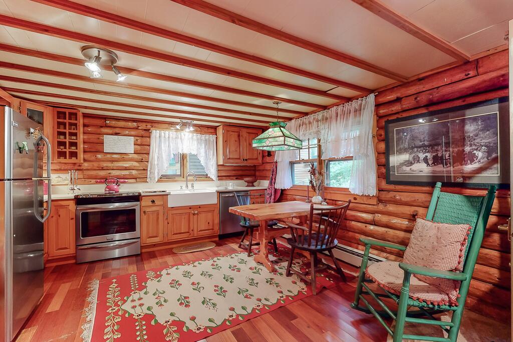 Crooked Pine - thumb 2