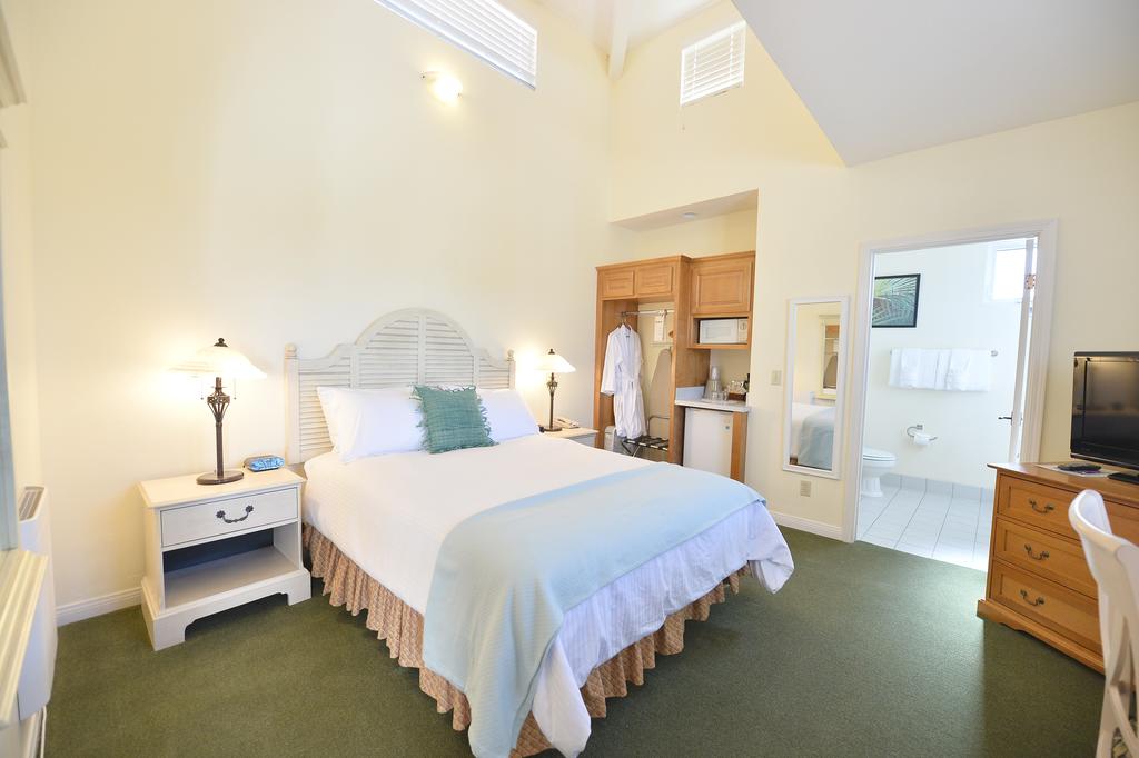 Crown City Inn Coronado - thumb 3