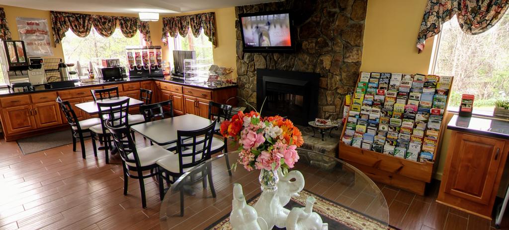 Dahlonega Mountain Inn - thumb 2