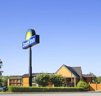 Days Inn & Suites by Wyndham Duncan/Spartanburg - Tourism Bookings