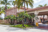 Days Inn  Suites by Wyndham South Gate Tourism Bookings