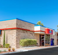 Days Inn by Wyndham Bradenton - Near the Gulf - Tourism Bookings