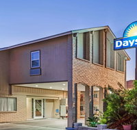 Days Inn by Wyndham Kenedy - USA Accommodation