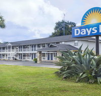 Days Inn by Wyndham Madison - USA Accommodation