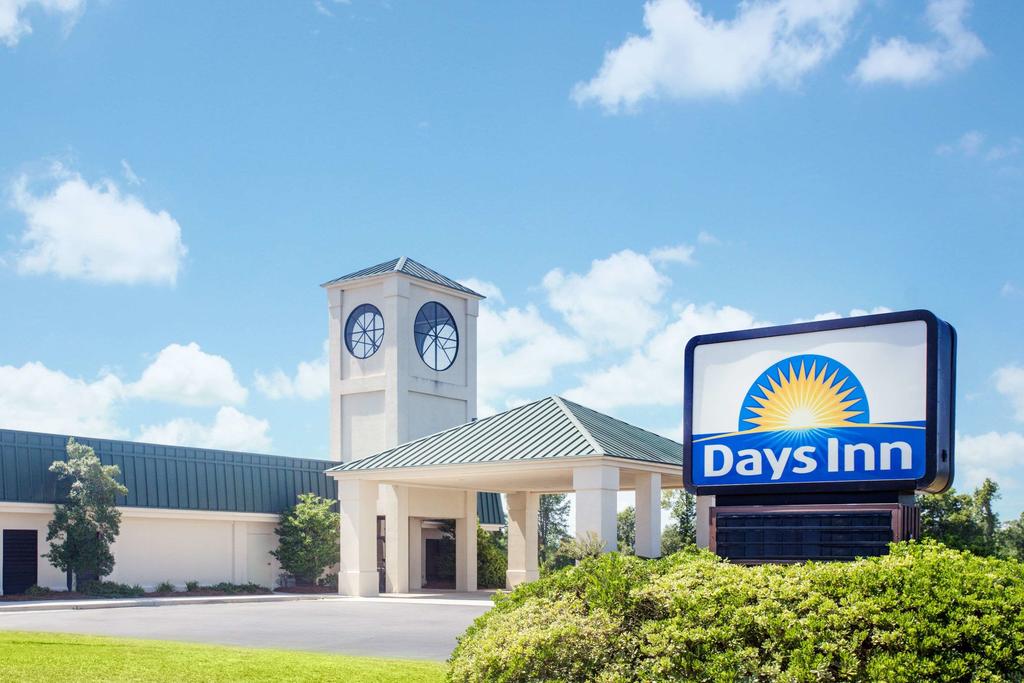 Days Inn By Wyndham Metter - thumb 0