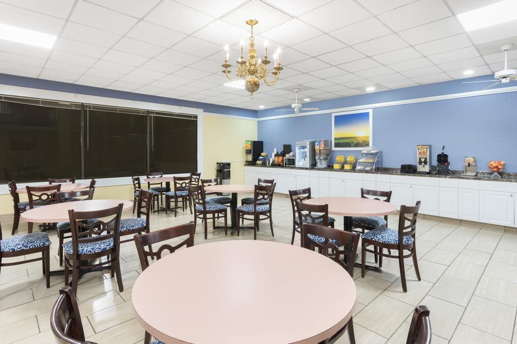 Days Inn By Wyndham Orangeburg South - thumb 1