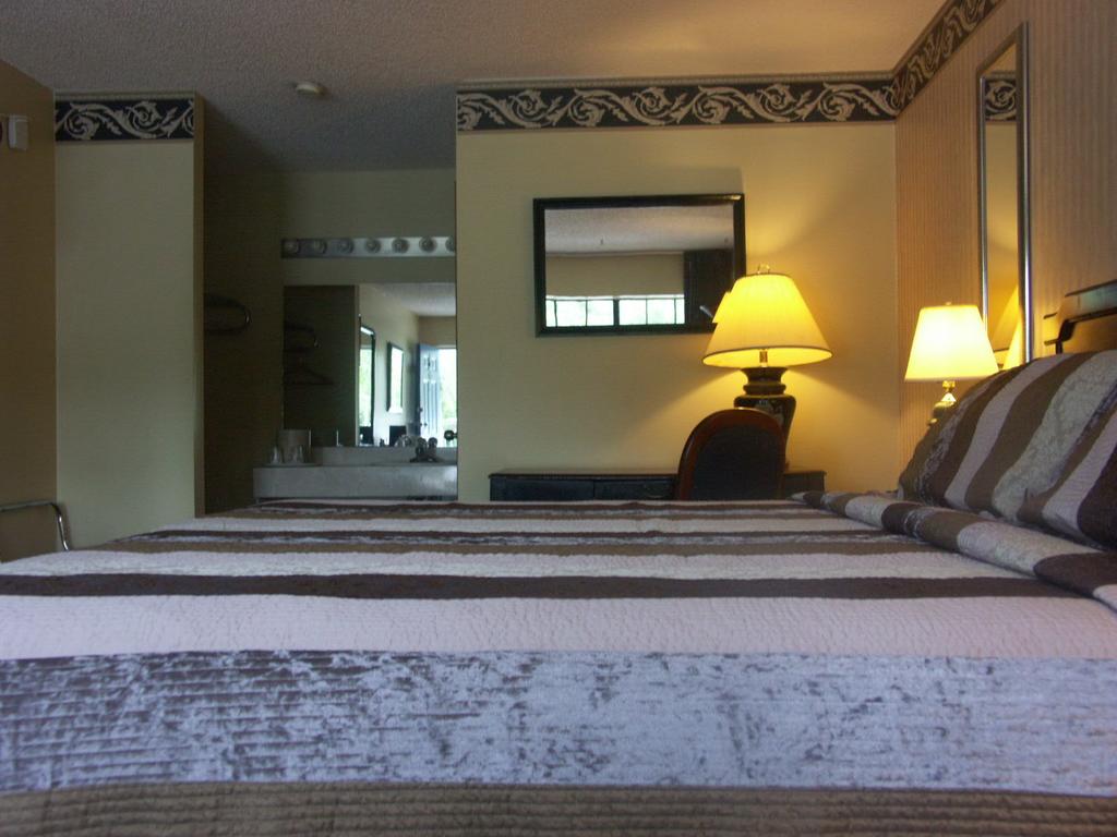 Deerwood Resort Motel And Campgrounds - thumb 3