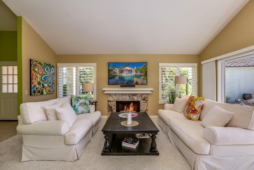 Desert Breeze Oasis - thumb 1