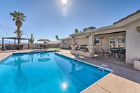 Desert Getaway with Putting Green  Pool Table USA Accommodation