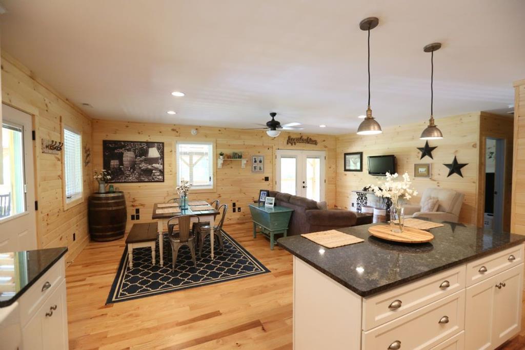 Dillingham Dacha Home - thumb 1