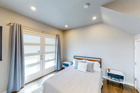 Division Street Retreat Tourism Bookings