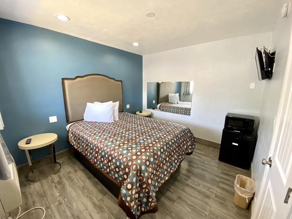 Dixie Motel - thumb 0