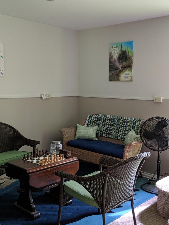 Donlon Dugout - thumb 2