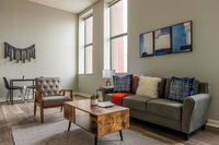 Downtown 1 and 2 BR Apt with Kitchen by Frontdesk Tourism Bookings