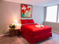 Downtown Apt Convenient to all city amenities 311 Tourism Bookings