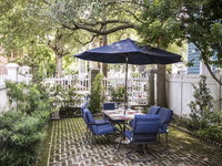 Downtown Garden Hideaway Tourism Bookings