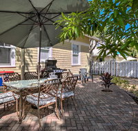 Downtown Stuart Home - Minutes to Beach  Dining - Tourism Bookings