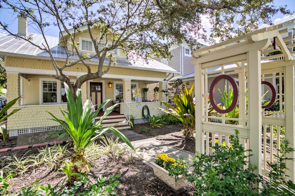 Downtown Stuart Home - Minutes To Beach & Dining! - thumb 3